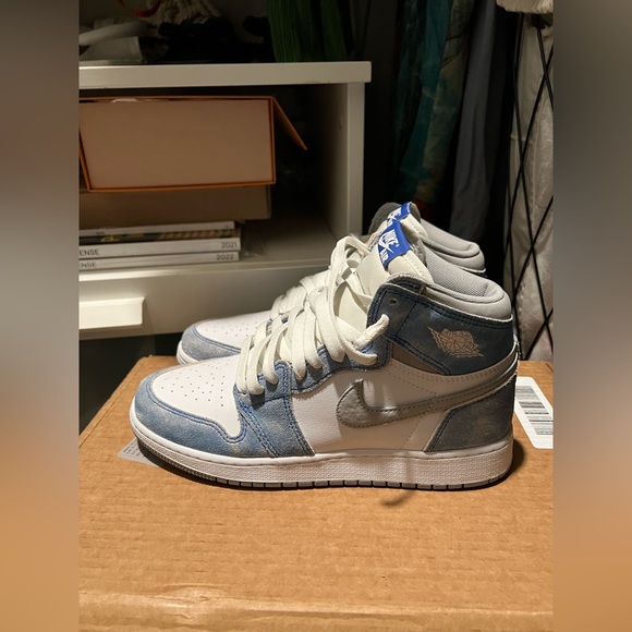 Air Jordan 1 hyper royal 7Y - Picture 6 of 6